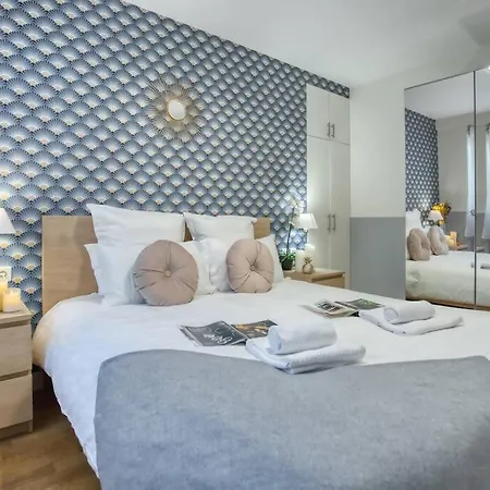 Amazing New Bastille 3 Bedrooms 2 Bathrooms Διαμέρισμα *