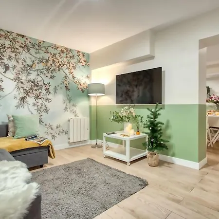 Amazing New Bastille 3 Bedrooms 2 Bathrooms * Paris