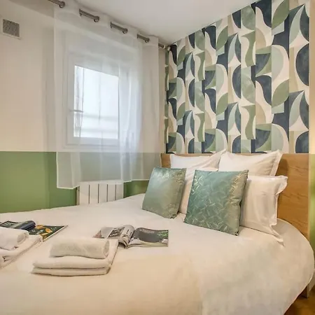 Amazing New Bastille 3 Bedrooms 2 Bathrooms * Paris