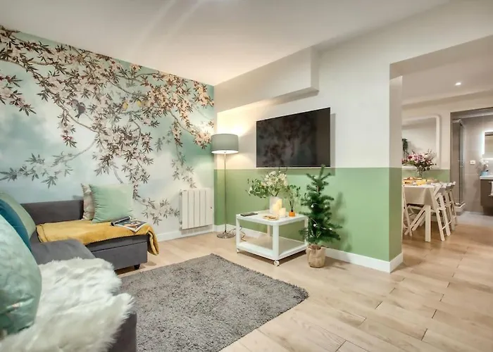 Amazing New Bastille 3 Bedrooms 2 Bathrooms * Paris
